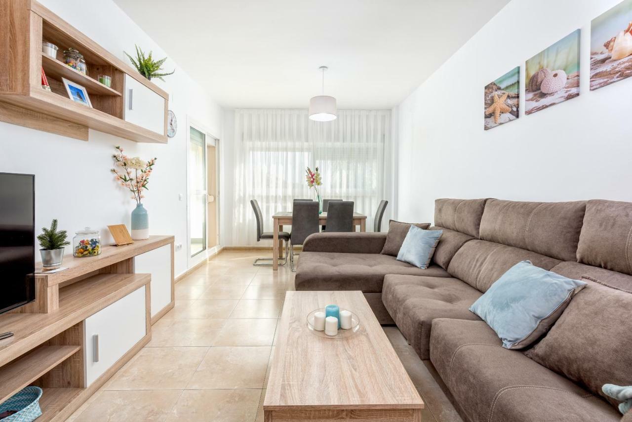 Wintowinrentals Best Location, Beach, Pool & Parking Rincon de la Victoria Bagian luar foto