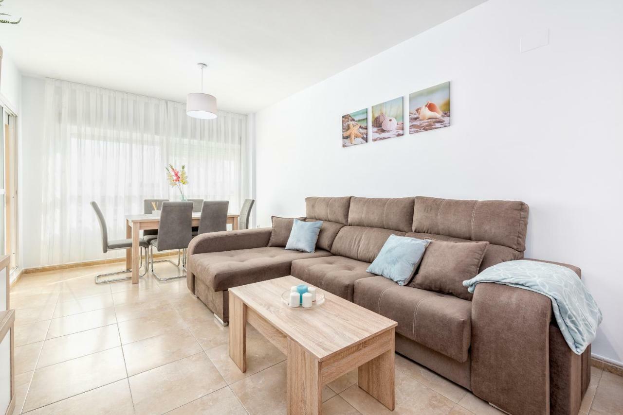 Wintowinrentals Best Location, Beach, Pool & Parking Rincon de la Victoria Bagian luar foto