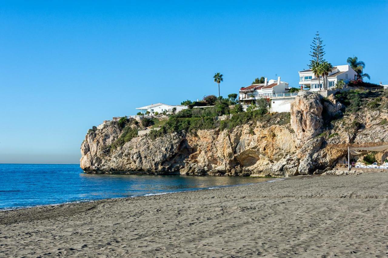 Wintowinrentals Best Location, Beach, Pool & Parking Rincon de la Victoria Bagian luar foto